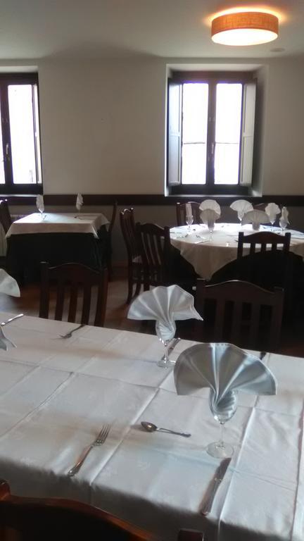 El Albergue Коваледа Екстериор снимка