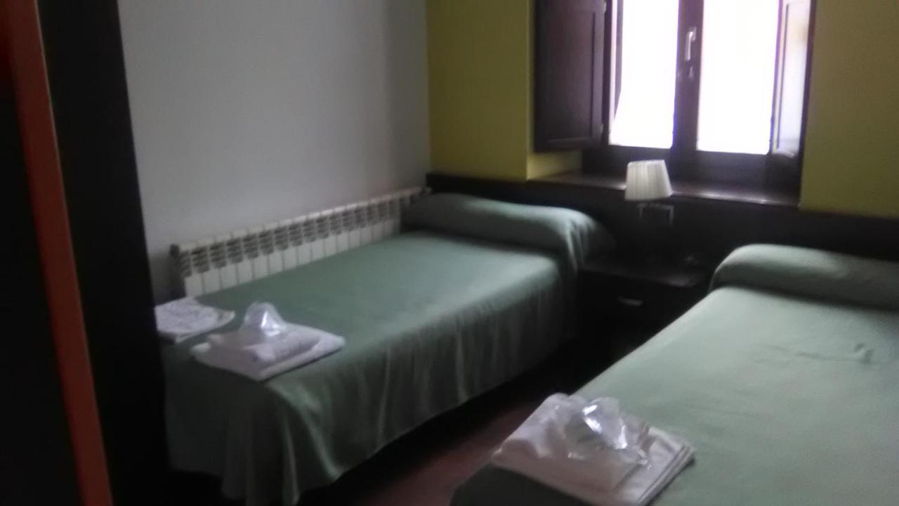 El Albergue Коваледа Екстериор снимка