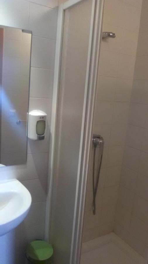 El Albergue Коваледа Екстериор снимка